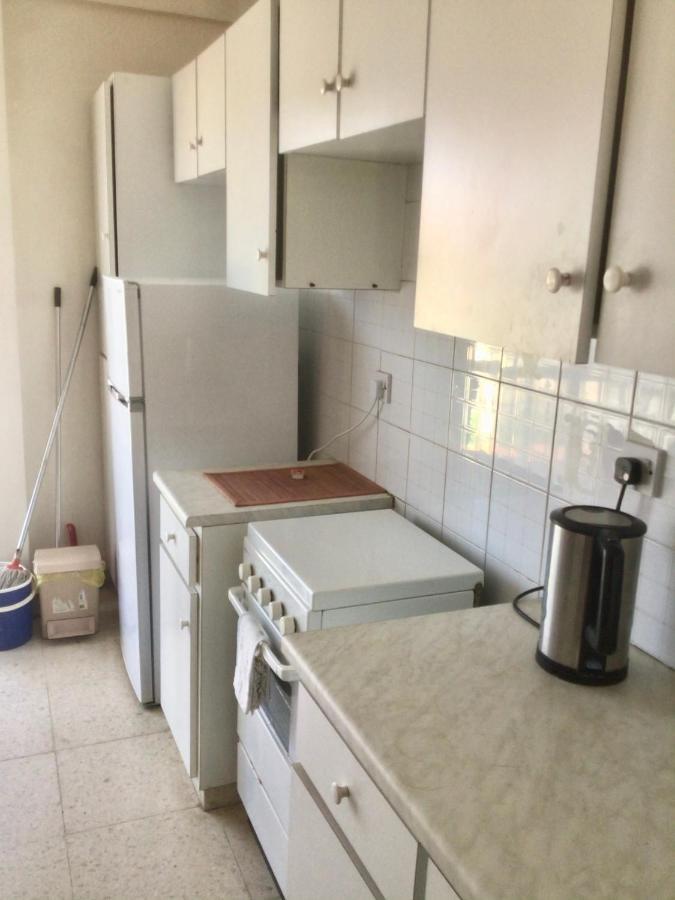 King Philips Apartment Paphos Ngoại thất bức ảnh