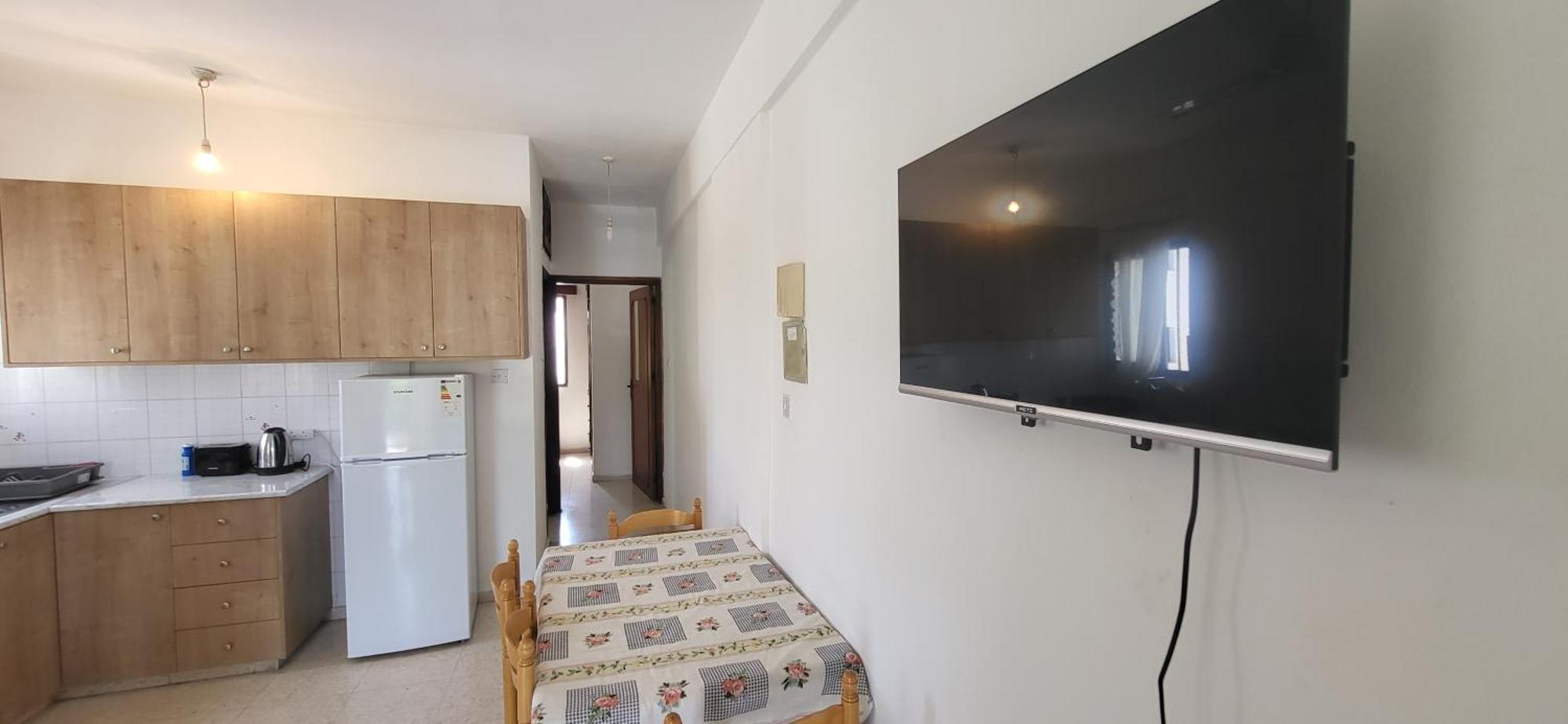 King Philips Apartment Paphos Ngoại thất bức ảnh